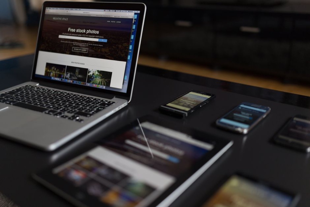 Web responsive y multiidioma en WordPress: ventajas reales para negocios con clientes extranjeros